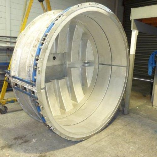 rotomould1 (1) rotomould1 (1)